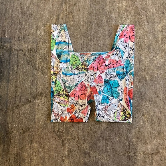 Nike Pants - Nike Dry Fit printed leggings S